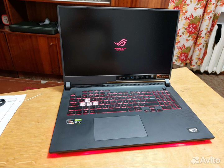 Ноутбук asus rog strix g17