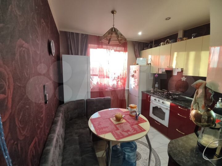 3-к. квартира, 68 м², 8/9 эт.