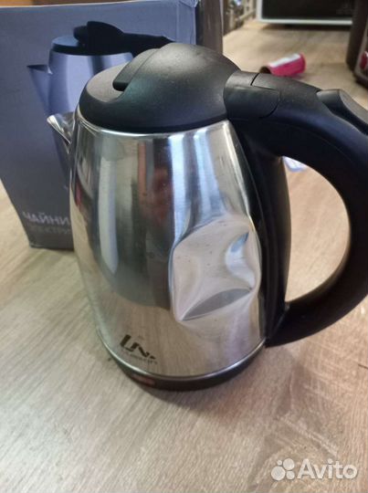 Чайник электрический Luazon