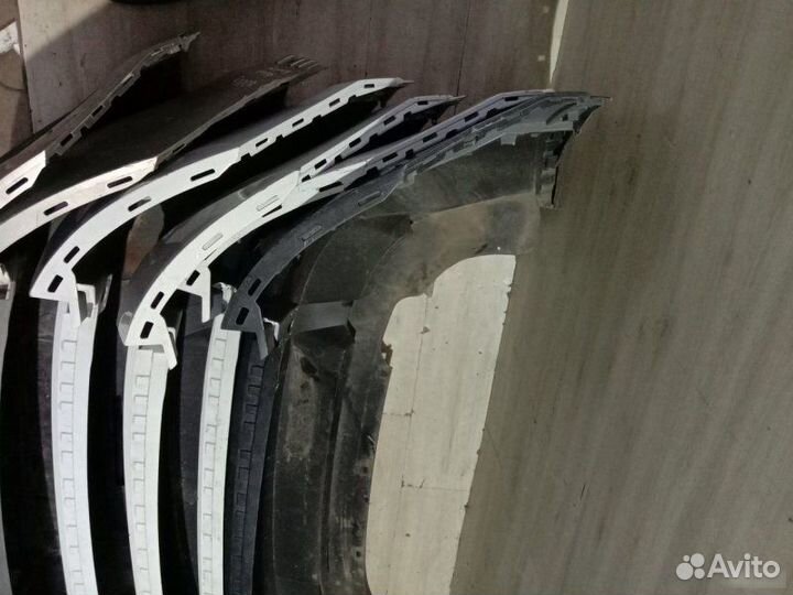 Бампер задний Skoda