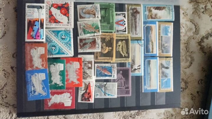 Марки с альбомами