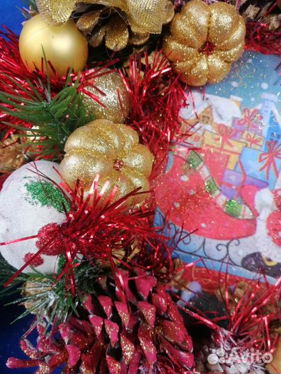 Новогодний венок новый ручная работа