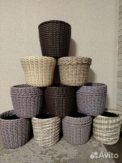 Кашпо из ротанга