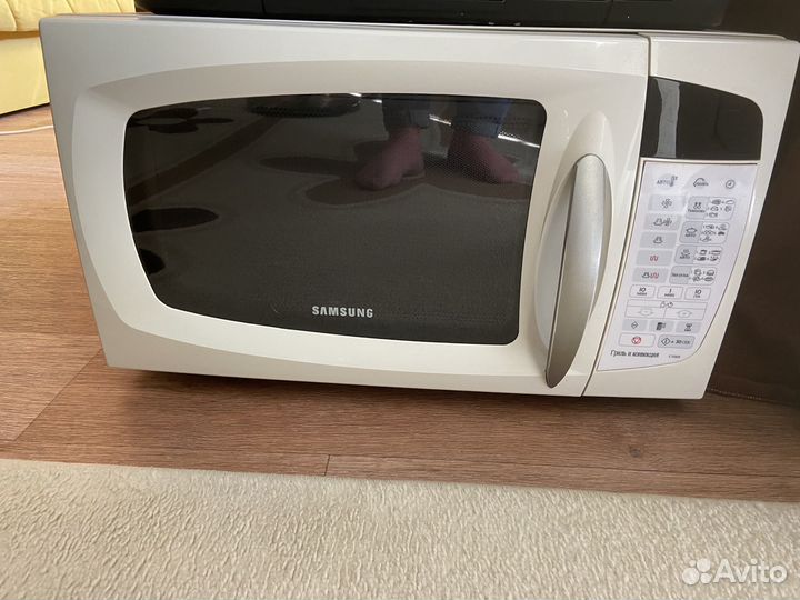 Микроволновая печь Samsung C106R