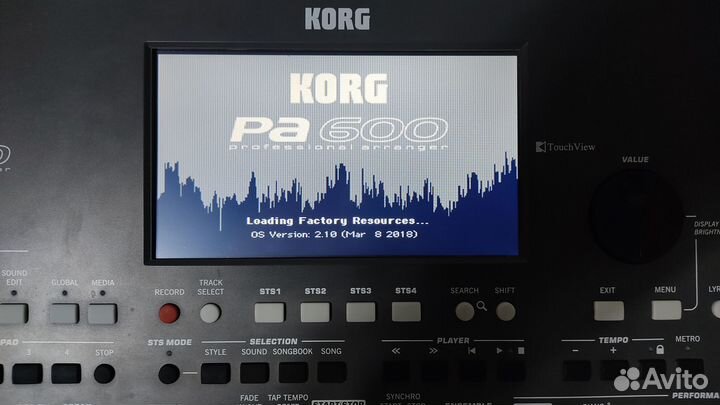 Синтезатор korg PA600