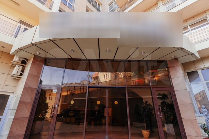 2-к. квартира, 70 м², 7/18 эт.