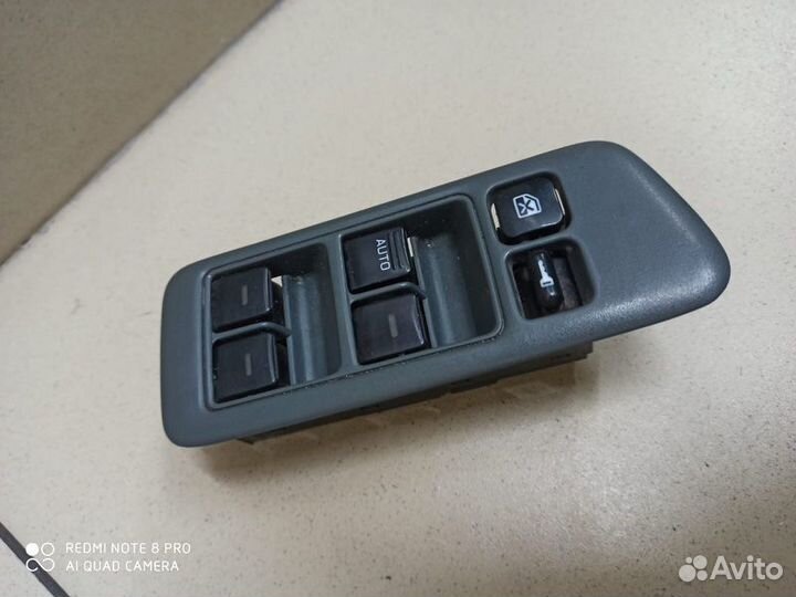 Блок управления стеклоподъемниками Nissan Maxima
