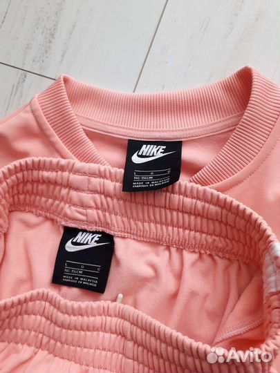 Костюм спортивный