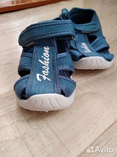 Новые сандали