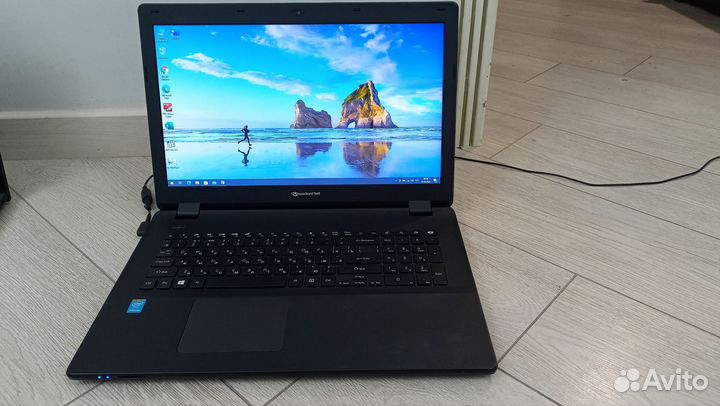Acer 17.3 Intel Pentium 4ядра/8gb/256ssd