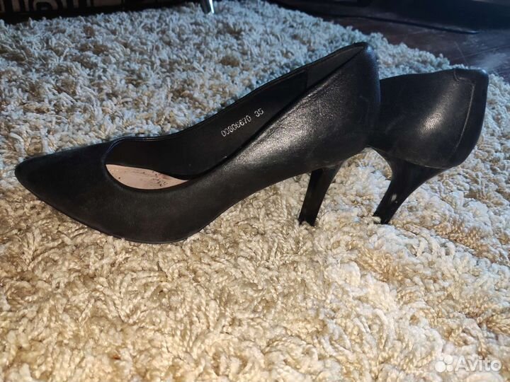 Женские удобные чёрные туфли лодочки