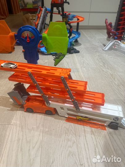 Hot wheels автовоз