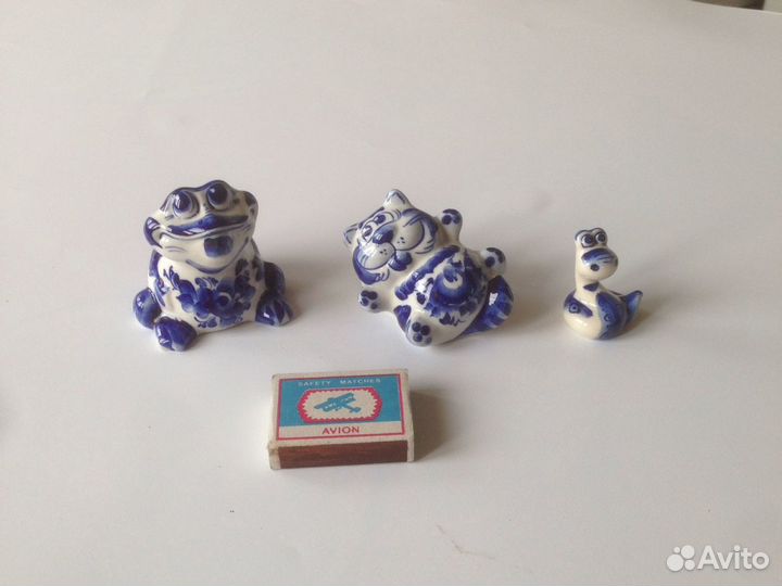 Статуэтки фарфоровые