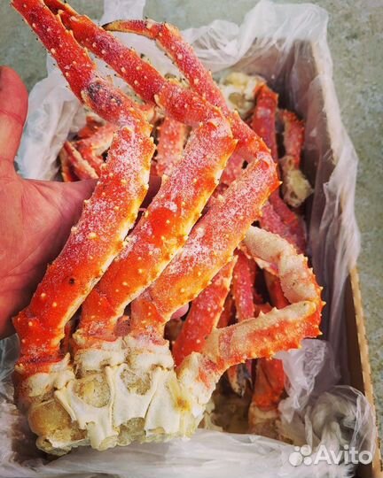 Крабы и мясо краба