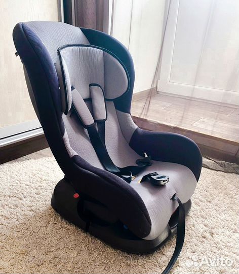 Автокресло детское с 9 месяцев до 4 лет