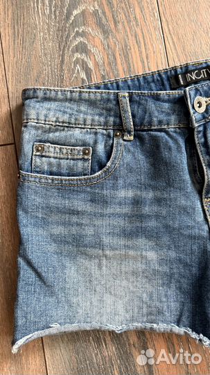 Джинсовые шорты