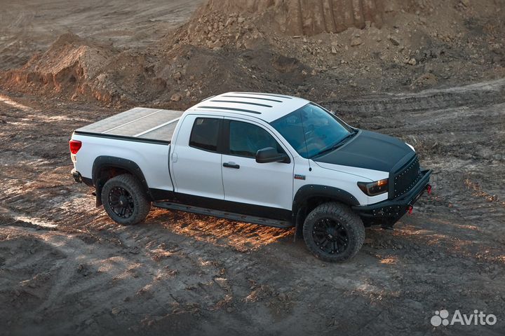 Крышка в кузов 3х секционная Toyota Tacoma 2004-нв