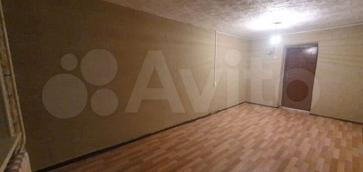Комната 18,3 м² в > 9-к., 4/5 эт.
