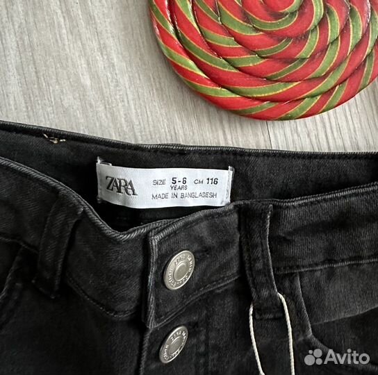 Детские джинсы zara 5-6 года(116 см) оригинал нов