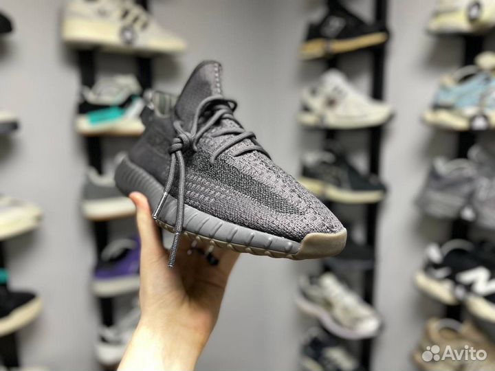 Кроссовки Adidas Yeezy Boost 350 V2 Cinder