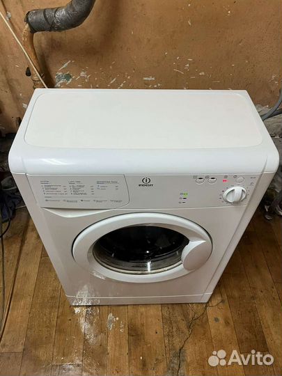 Стиральная машина 4кг 33см