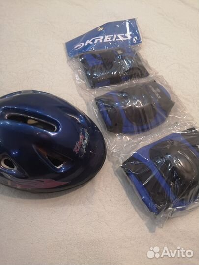 Ролики с защитой и шлемом