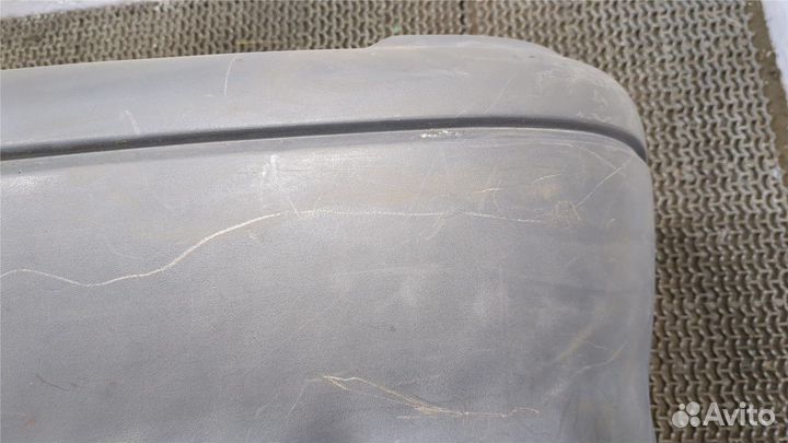 Бампер Toyota Previa (Estima), 1995