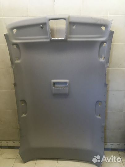 Обшивка потолка X1 E84 2009