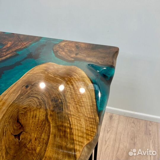 Стол из карагача под заказ