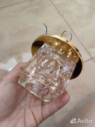 Лампа потолочная