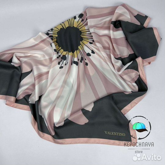 Платок Valentino Бандан