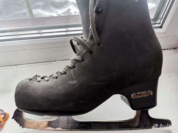 Фигурные коньки edea 225