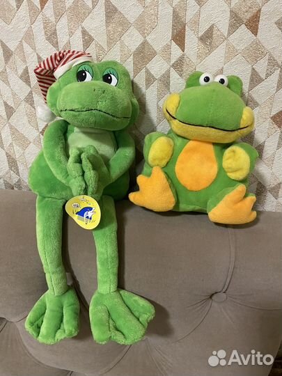 Лягушки мягкие игрушки)