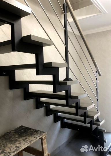 Лестница в дом под ключ