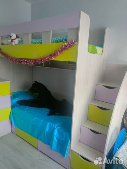 Двухярусная кровать + матрас