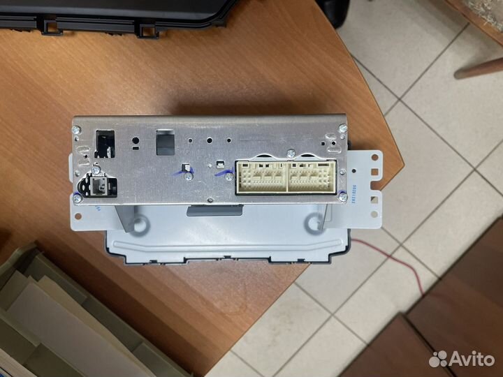 Гу / Магнитола Киа Рио IV