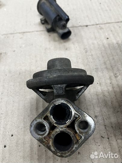 Клапан egr рециркуляции Mitsubishi lancer 9 ix