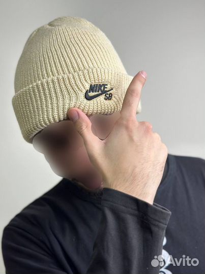 Шапки Nike теплые