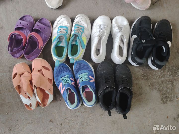 Детская обувь размером 30 кроссовки