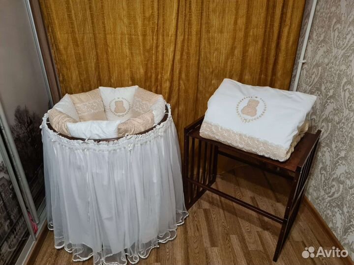 Комплект для овальной и круглой кроватки