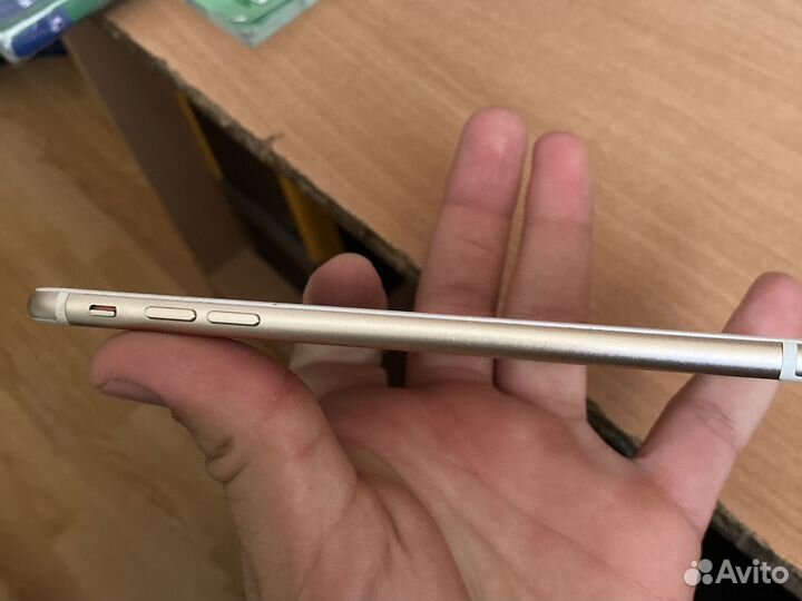 Телефон iPhone 7 plus