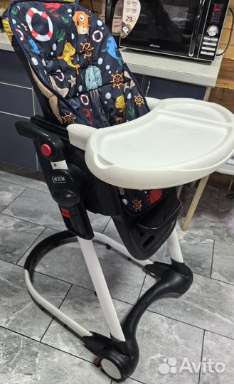 Стул для кормления