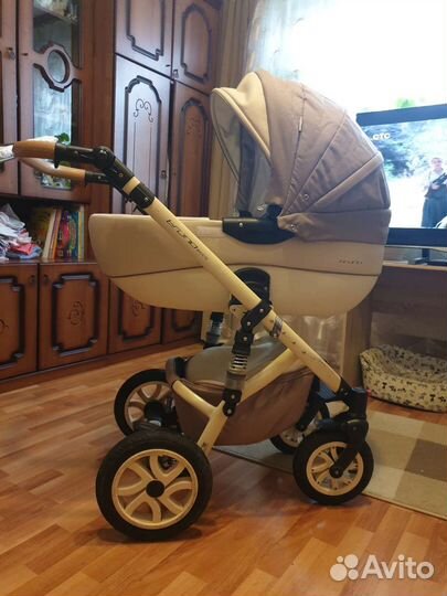 Коляска Riko bruno 3в1 бежевая