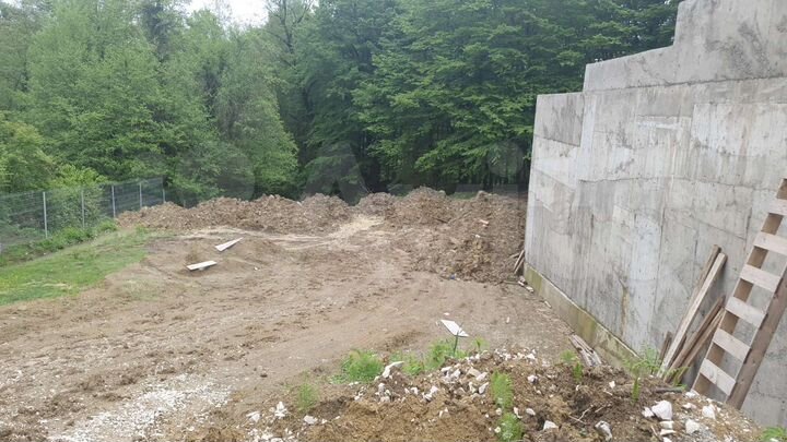 Участок 7 сот. (ИЖС)