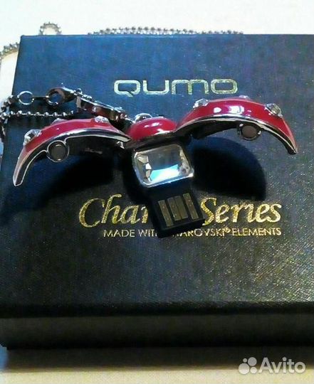 Флешка Божья коровка 8гб Qumo Swarovski