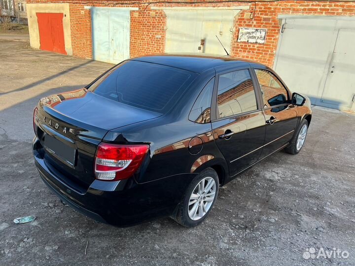 LADA Granta 1.6 МТ, 2023, 30 000 км