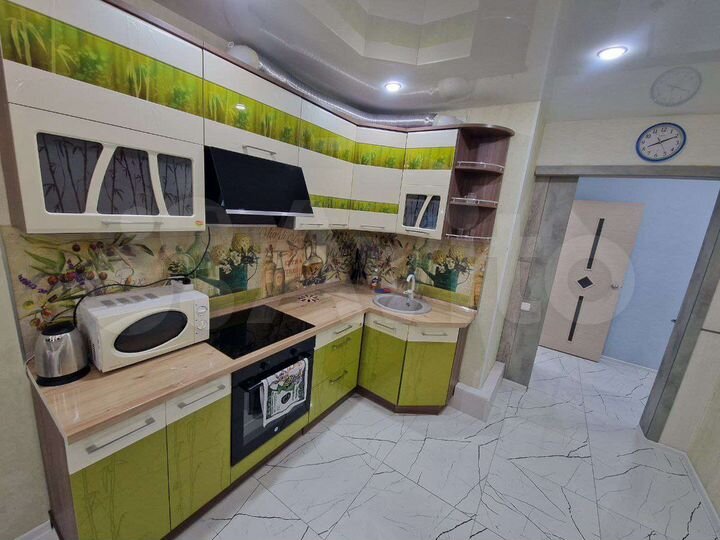 1-к. квартира, 46 м², 8/16 эт.