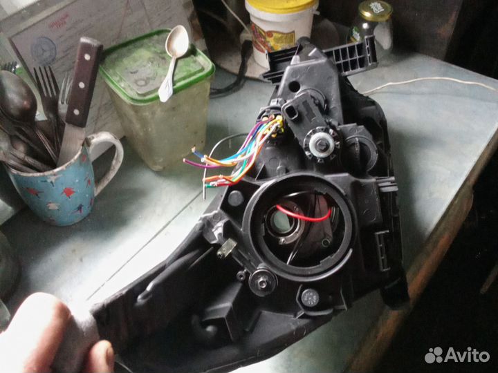 Фары на hyundai solaris с линзами,права,левая