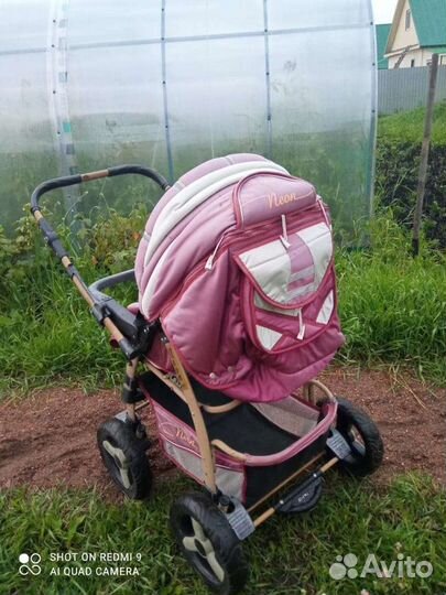 Прогулочная коляска