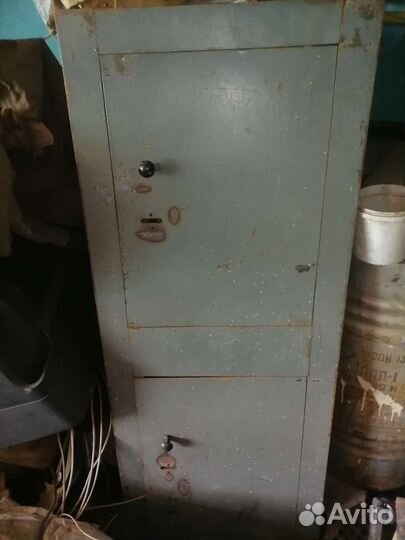 Сейф металлический бу